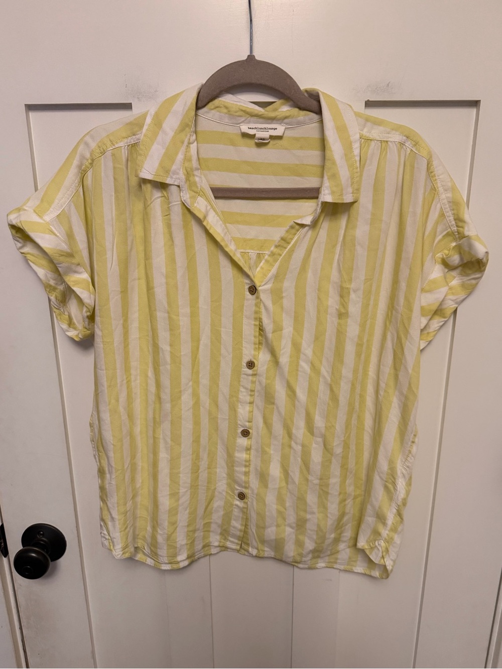 Beach lunch lounge Yellow And White Stripped Button Up Shirt Short Cap Sleeve M
